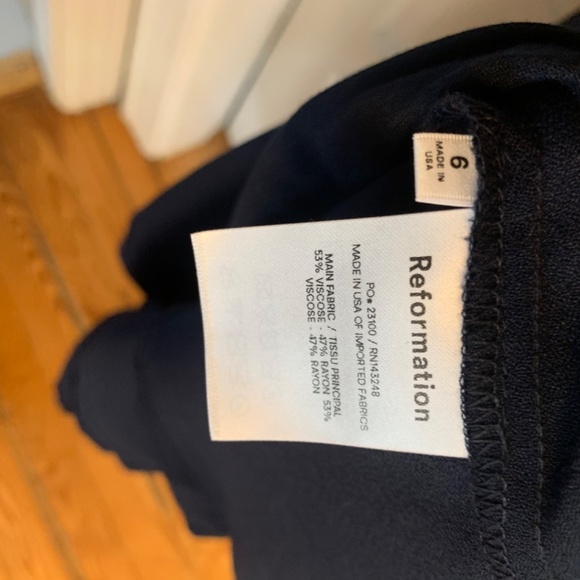Reformation Matin Dress Navy Size 6, worn only once! - Picture 6 of 6